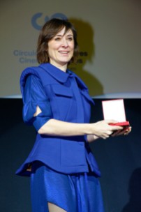 Nathalie Poza son su Medalla.